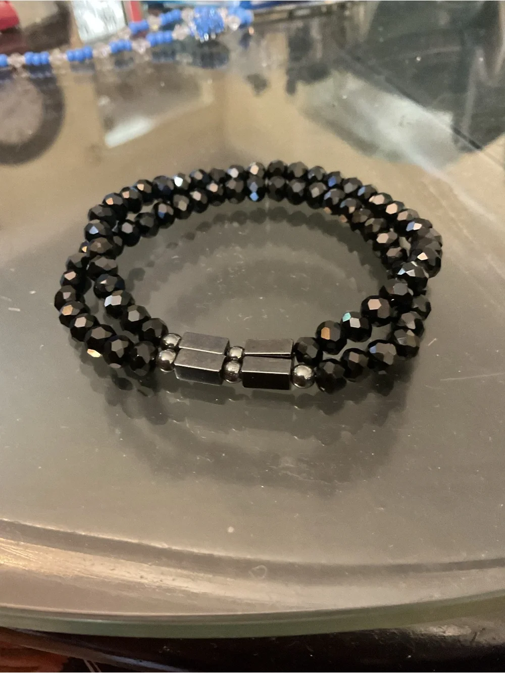 N/A black vibrant